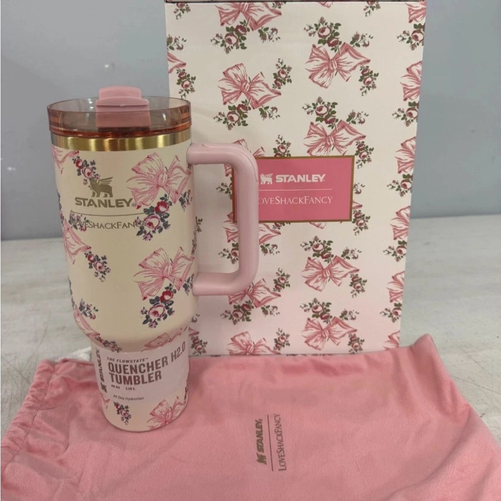 Stanley LoveShackFancy Pink Bow  Tumbler
